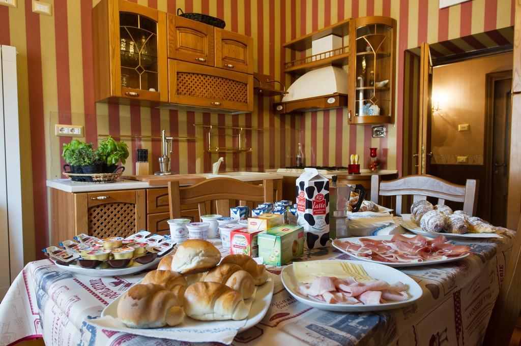 Bed and Breakfast Da Augusto Roma Esterno foto